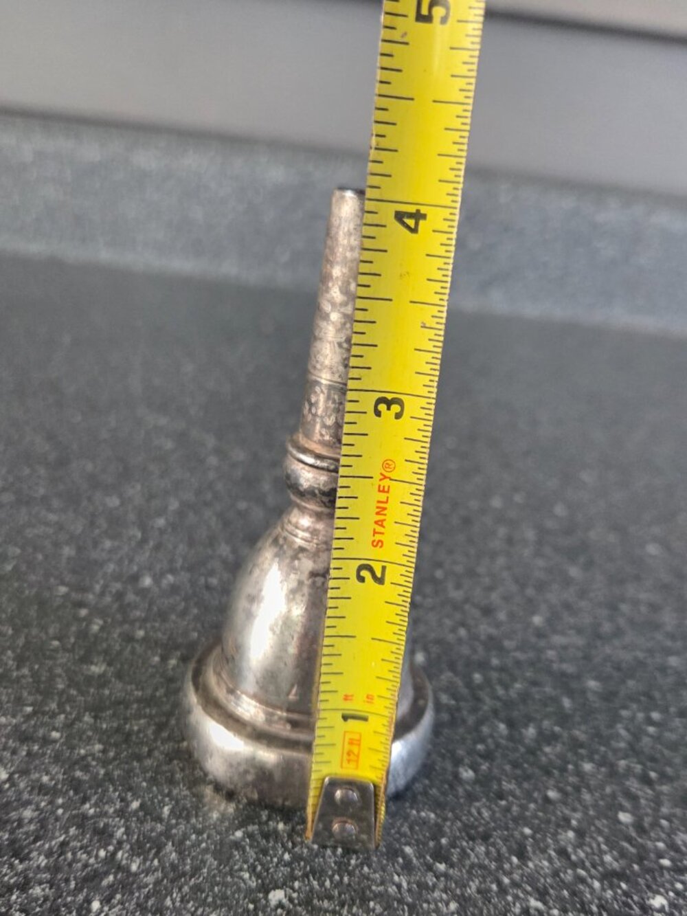 Vincent Bach Corp 7 Trumpet Mouthpiece Silver Plated Brass 4 Inches - Picture 6 of 7